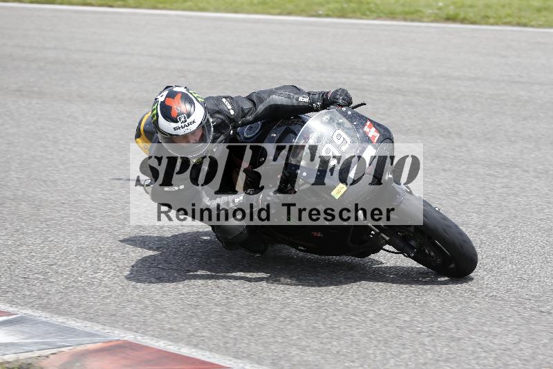 /Archiv-2024/29 12.06.2024 MOTO.CH Track Day ADR/Gruppe gelb/99